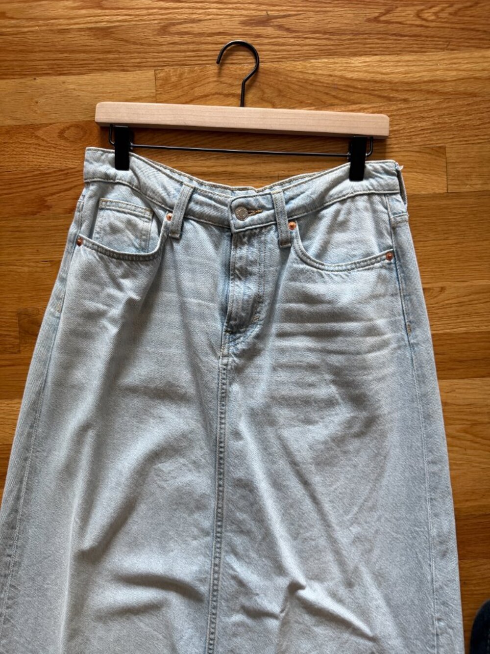 H&M Feather Soft Denim Skirt - Picture 6 of 10